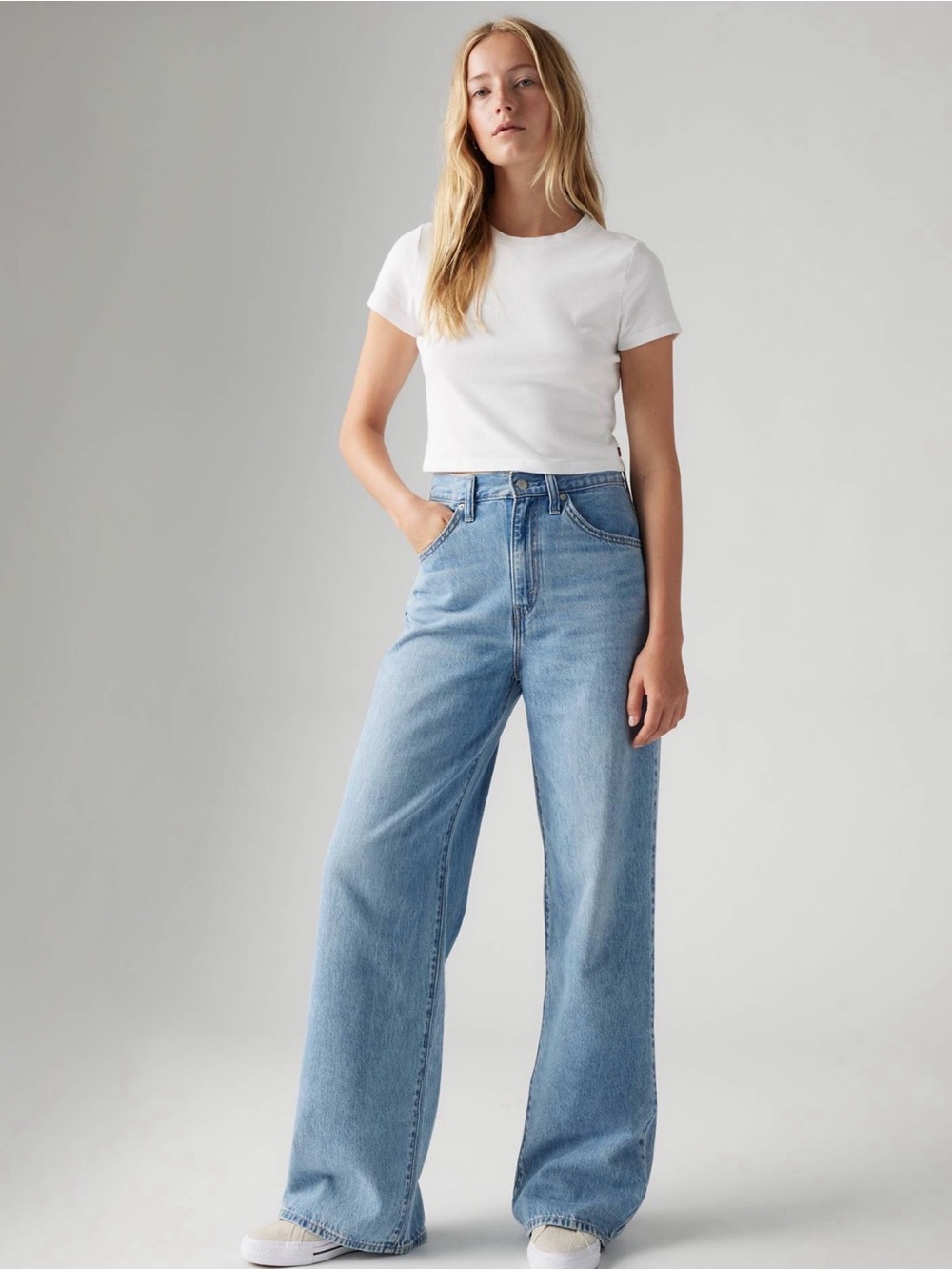 Levi’s Cinch Baggy Lightweight Jeans — Size 26
